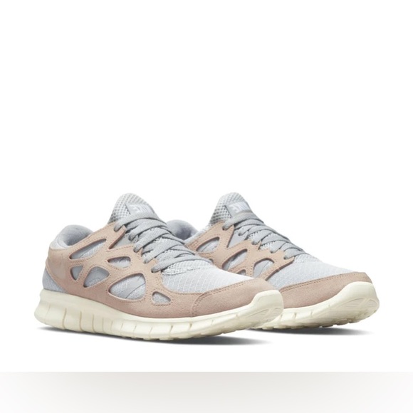 Nike Shoes Nike Mens Free Run 2 Whitepure Platinumfossil Stone Running Shoes Poshmark